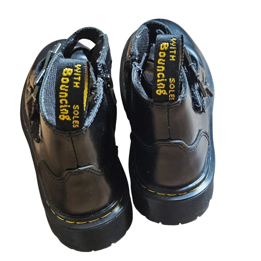 Dr. Martens Junior Devon Bex Leather Ankle Boots Star Buckle Side Zip‎ Girls 13